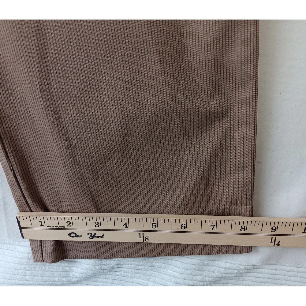 Gap Men's Khakis 32x34 Straight Leg Tailored Fit Flat Front - Picture 11 of 12